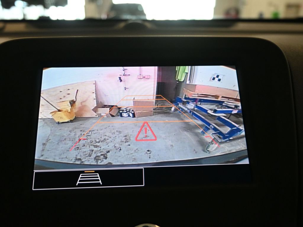 Used 2024 Chevrolet Equinox LT FWD image 13