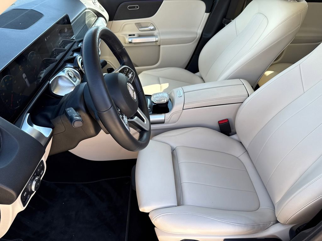 Used 2022 Mercedes-Benz GLB 250 image 19