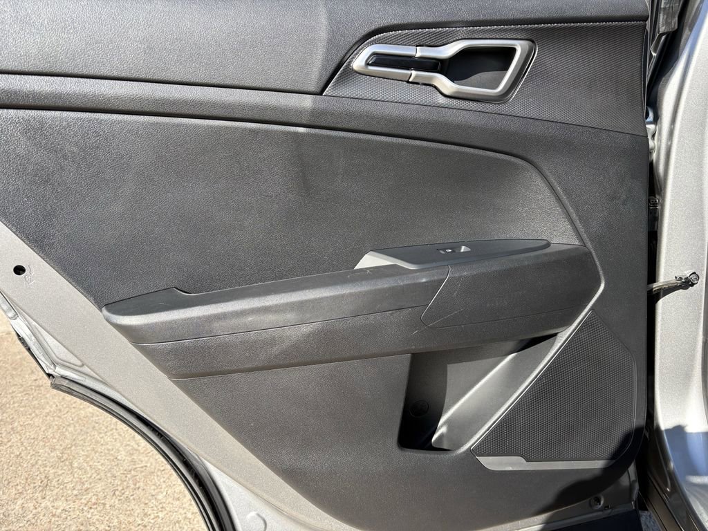 Used 2024 Kia Sportage LX image 21