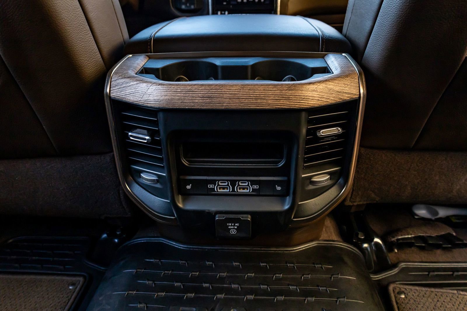 Used 2025 RAM 2500 Limited image 32