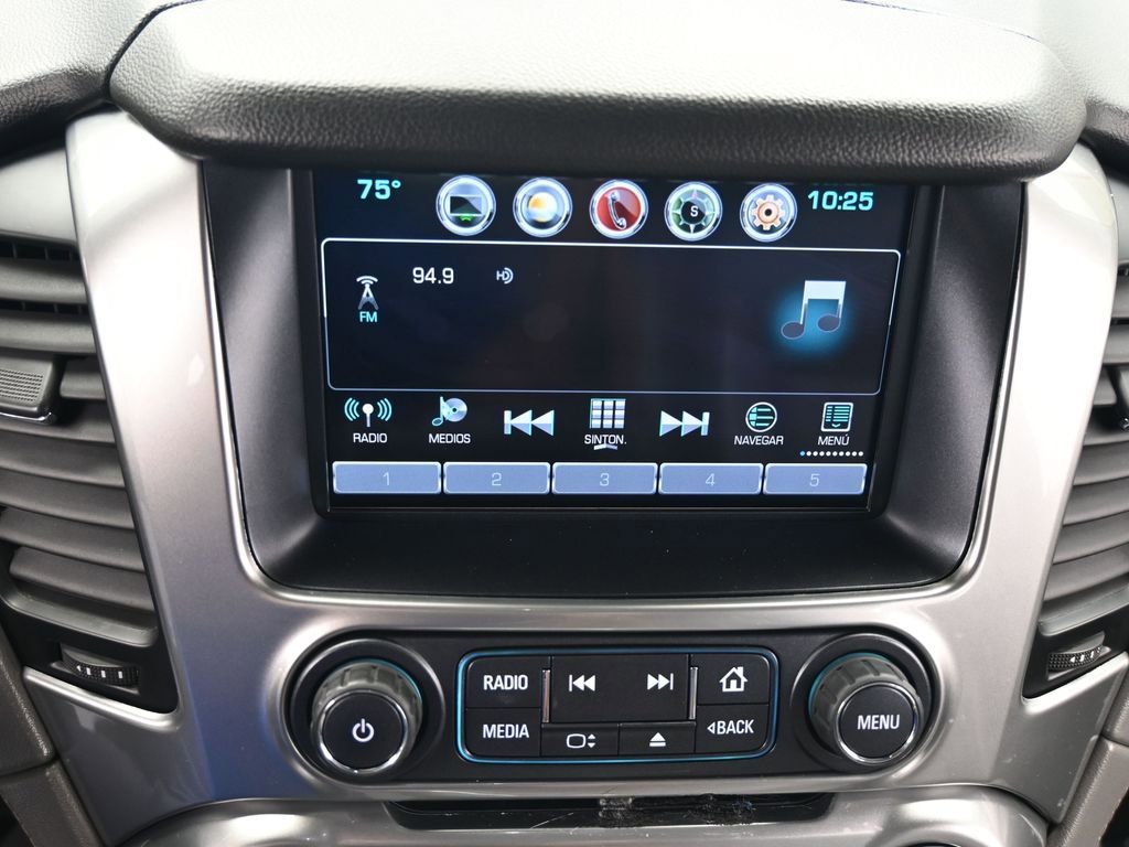 Used 2020 Chevrolet Suburban LT image 23