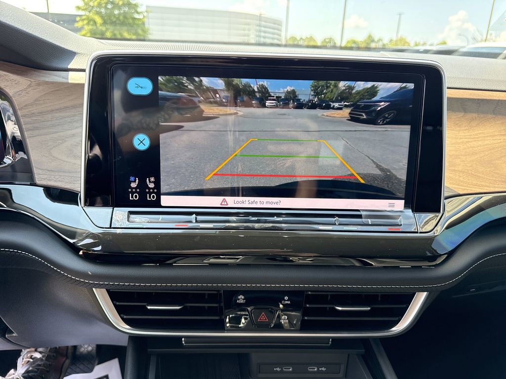 New 2026 Volkswagen Atlas SE image 28