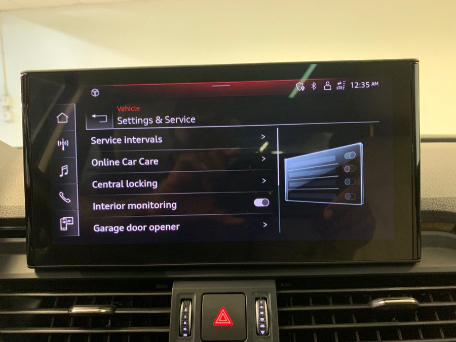 Used 2023 Audi Q5 2.0T Premium w/ Convenience Package AWD/4WD image 33