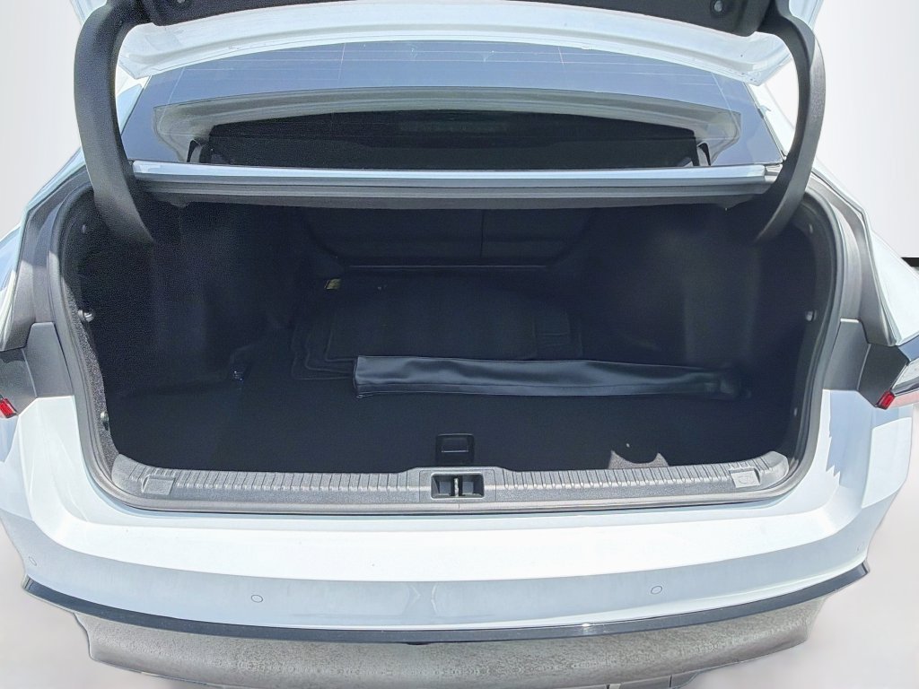 Used 2025 Lexus IS 350 F Sport RWD image 26