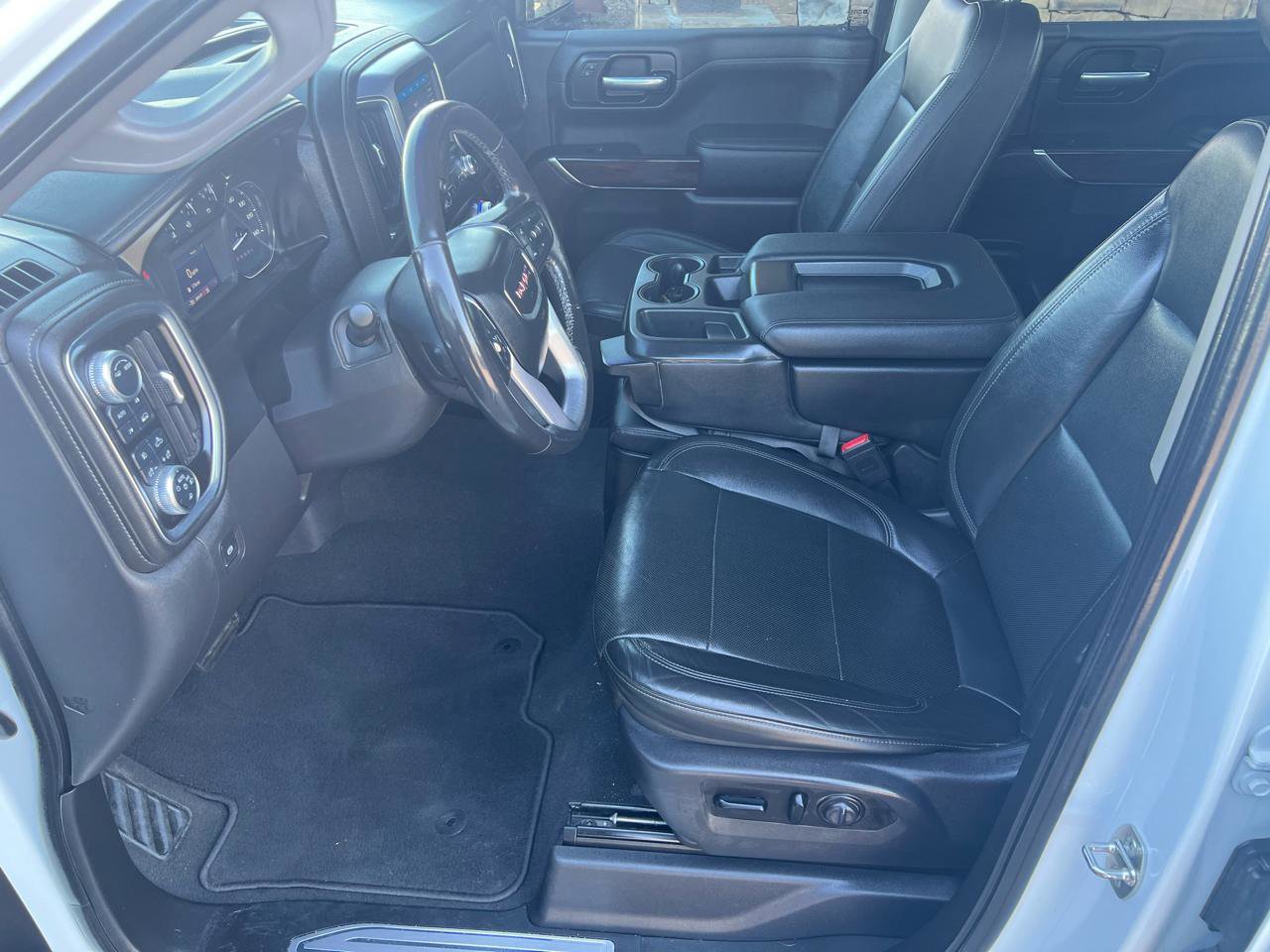 Used 2020 GMC Sierra 1500 SLT image 11