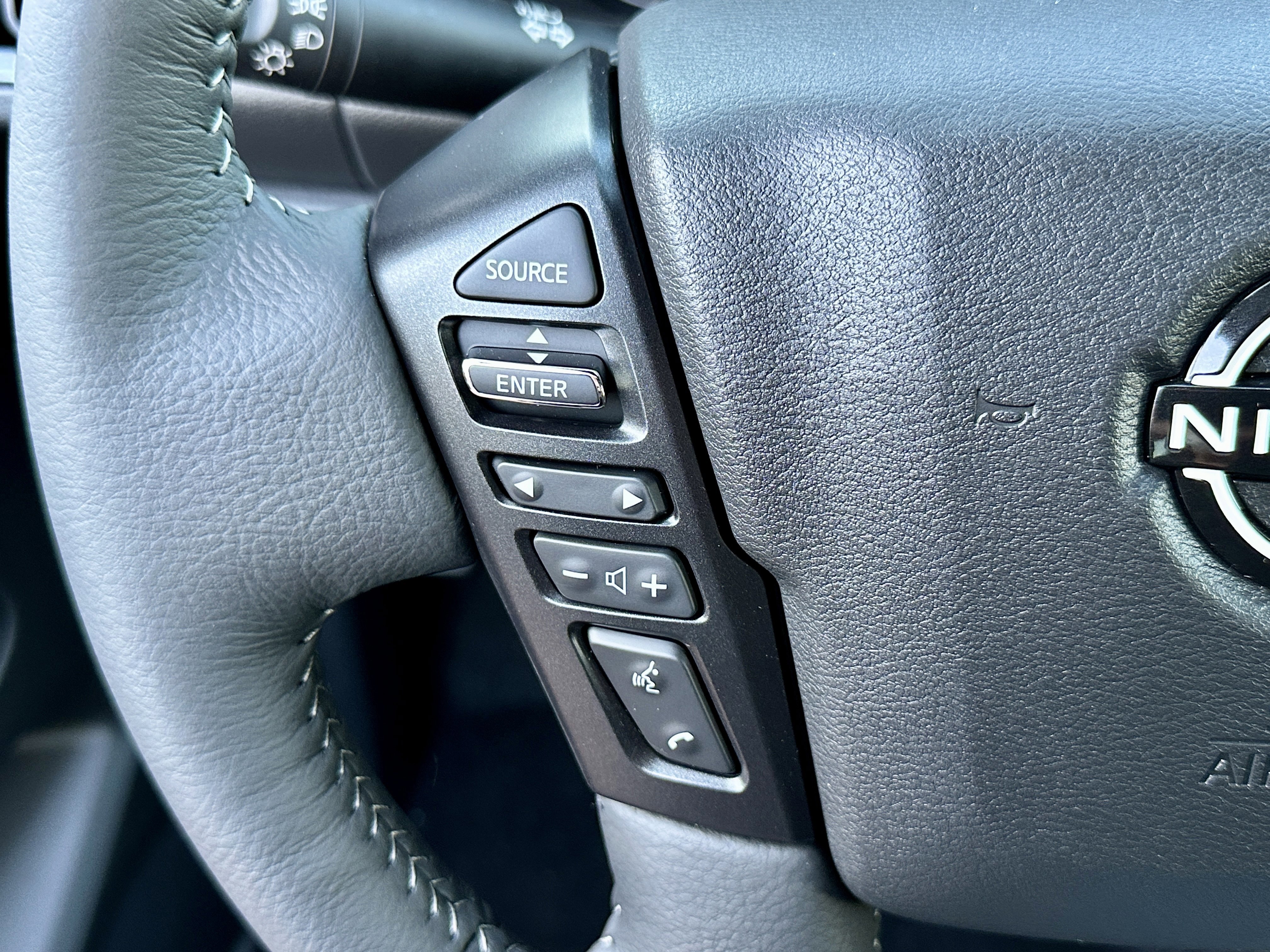 New 2026 Nissan Frontier SV AWD/4WD image 28