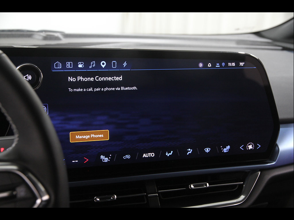 Used 2024 Chevrolet Equinox EV LT FWD image 12