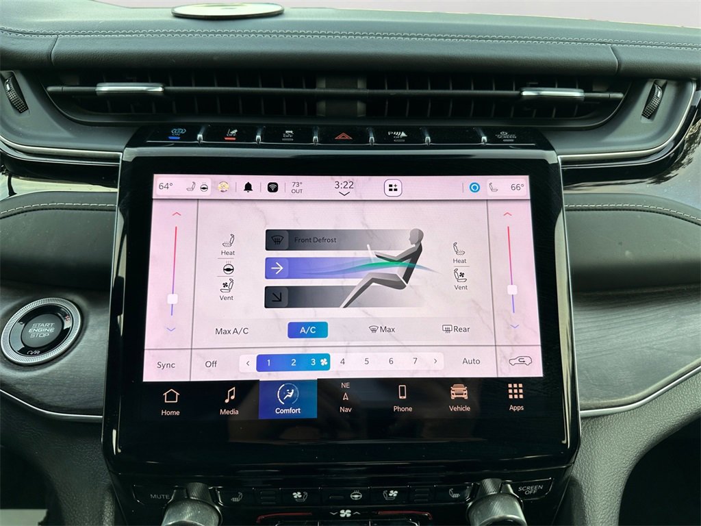 Used 2022 Jeep Grand Cherokee Overland image 22