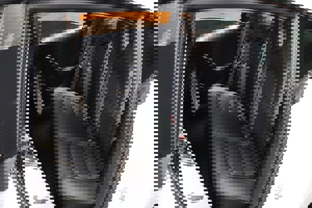 Used 2023 Tesla Model 3 Standard Range image 59