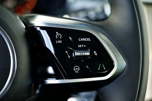 New 2026 Jaguar F-PACE R-Dynamic S image 38