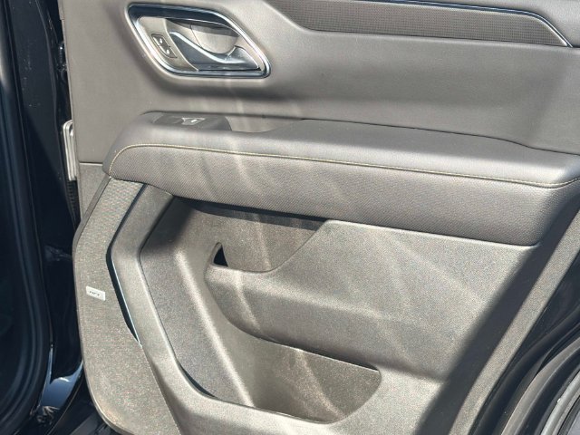 Used 2023 GMC Yukon AT4 w/ AT4 Premium Plus Package AWD/4WD image 21