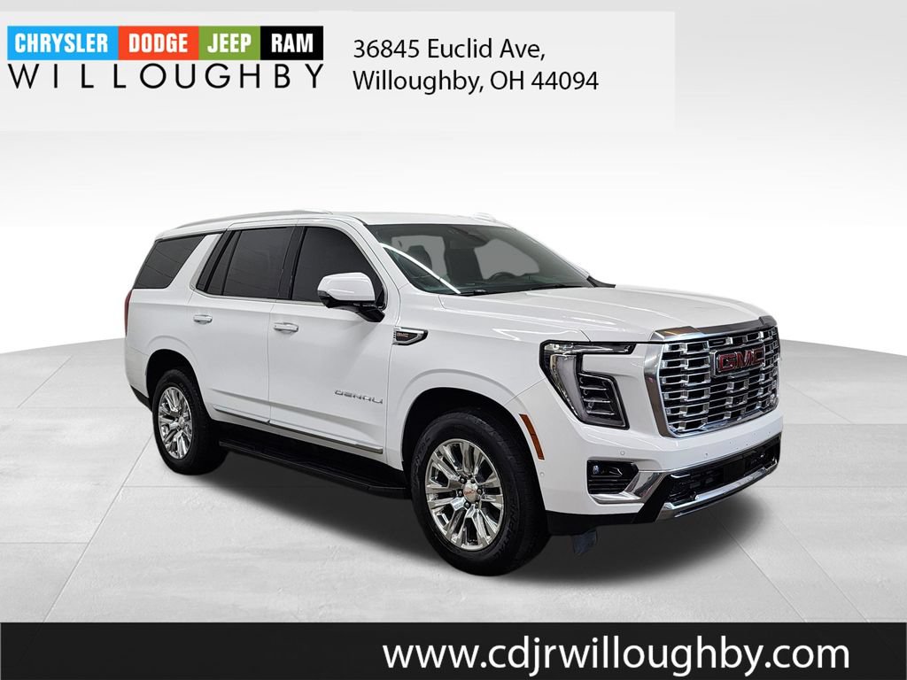 Used 2025 GMC Yukon Denali AWD/4WD image 3