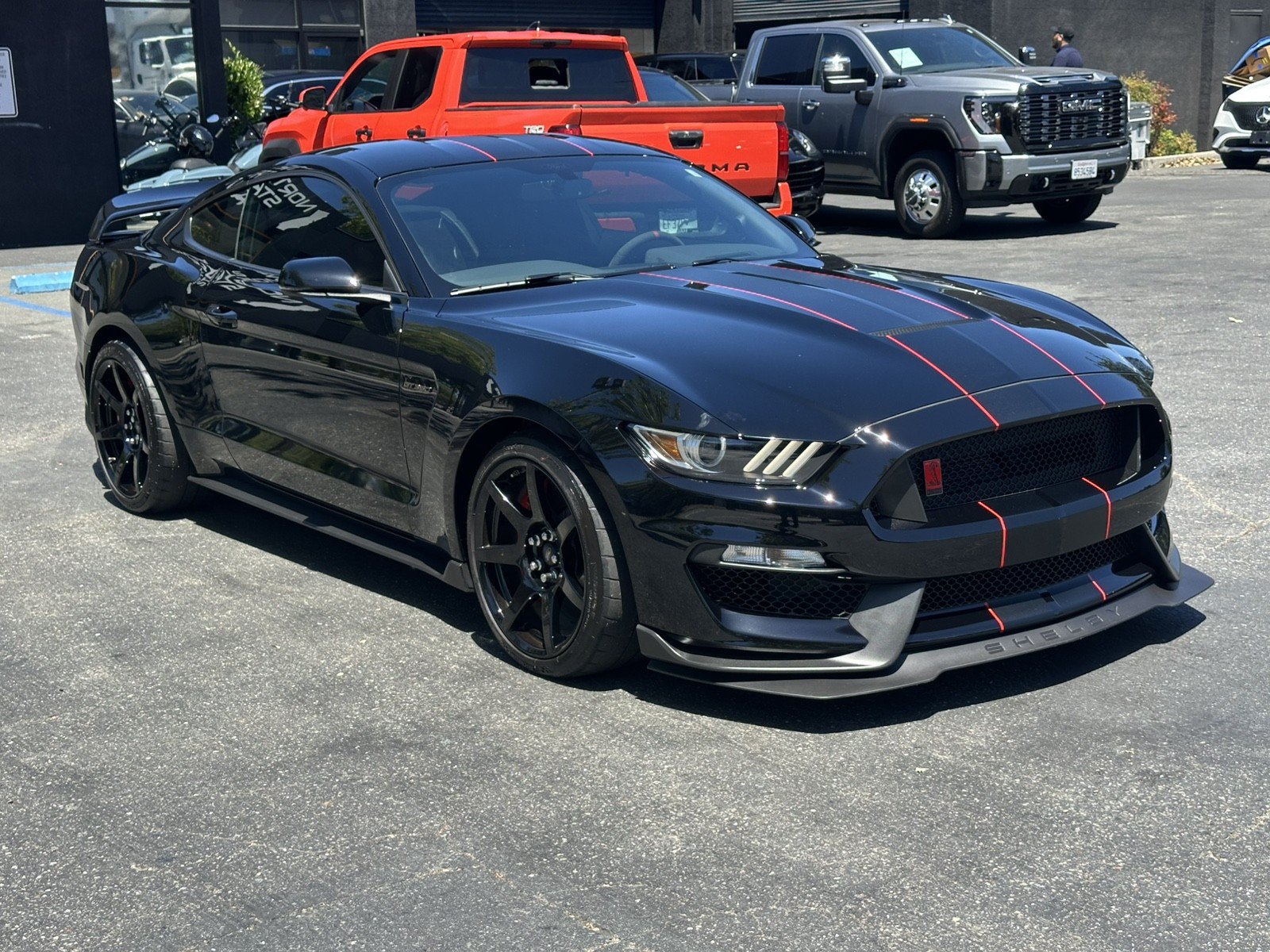 Used 2018 Ford Mustang Shelby GT350 RWD image 7