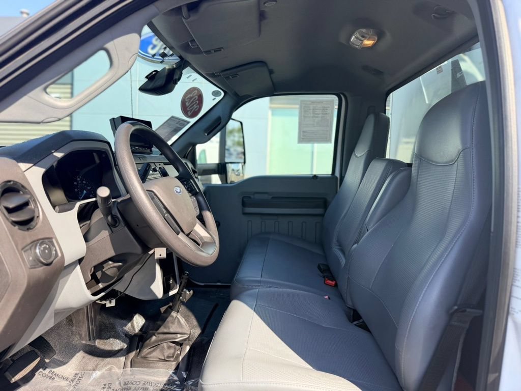 Used 2023 Ford F650 2WD Regular Cab Super Duty image 12
