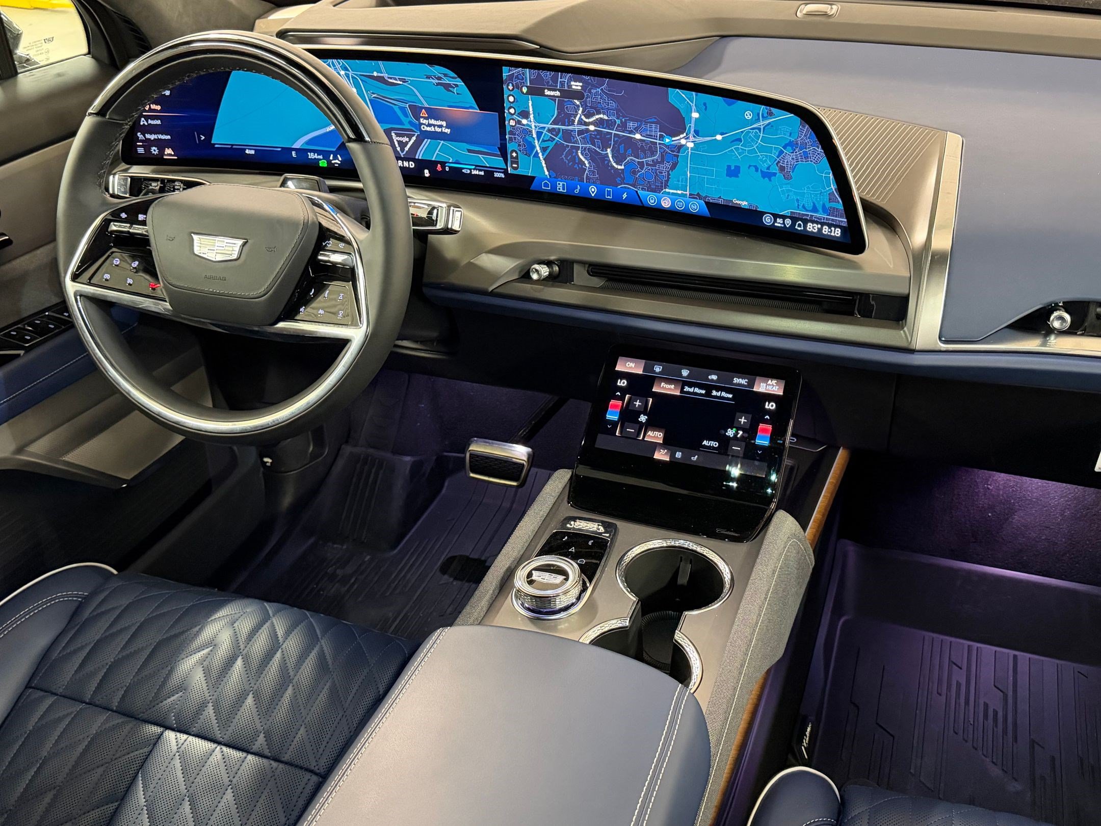 New 2026 Cadillac Vistiq Premium Luxury w/ LPO, Floor Liner Package AWD/4WD image 4