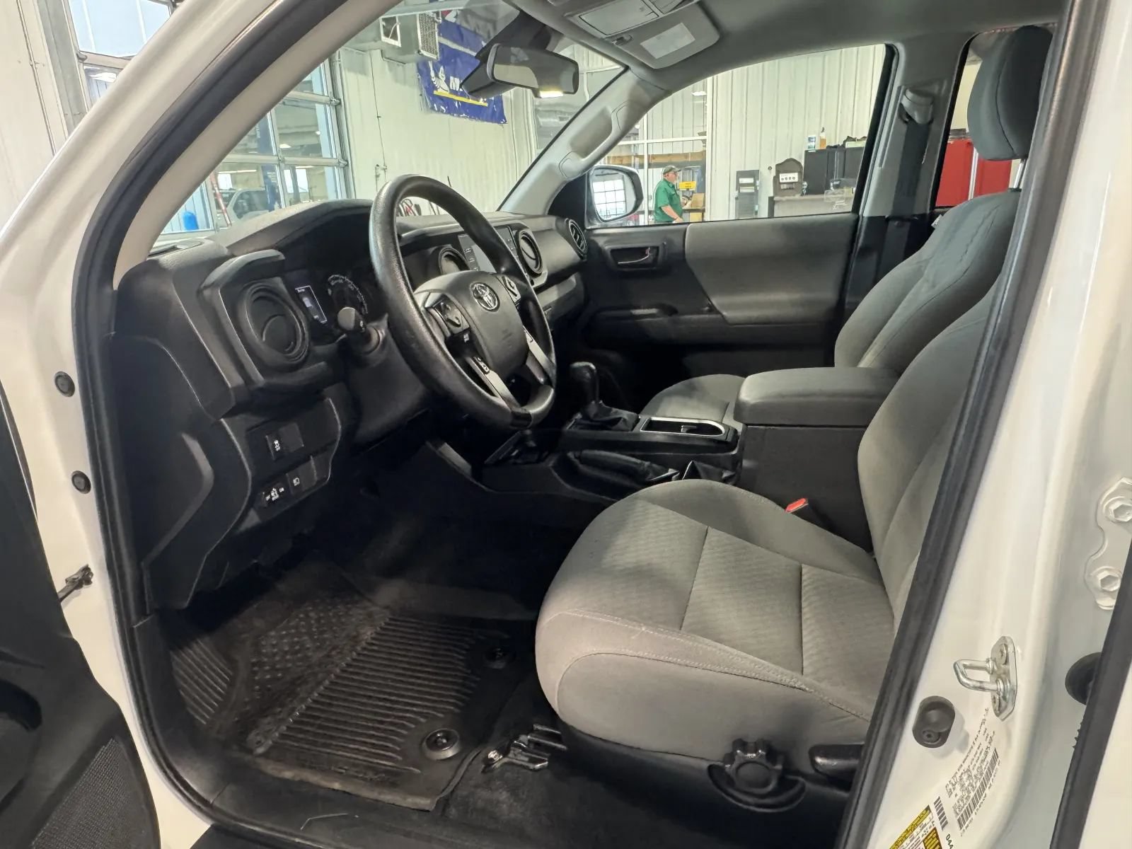 Used 2023 Toyota Tacoma SR AWD/4WD image 10
