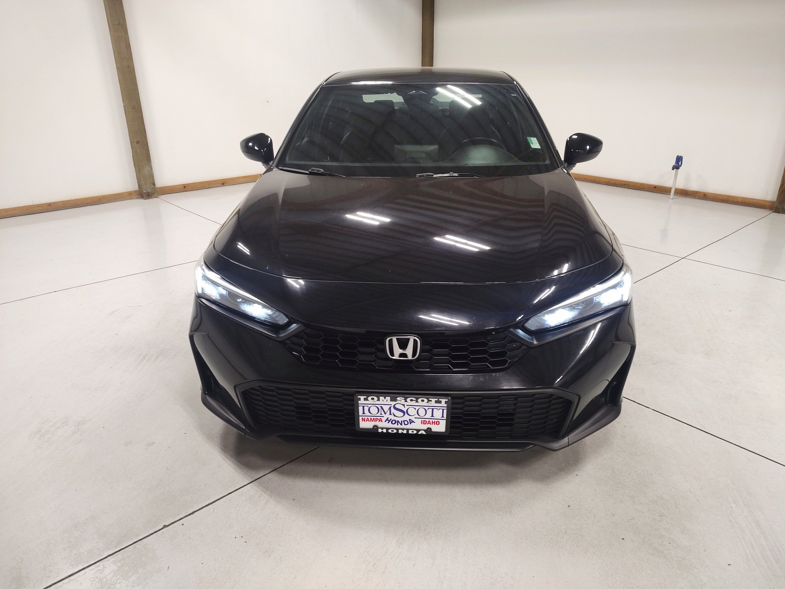 Used 2025 Honda Civic Sport image 3