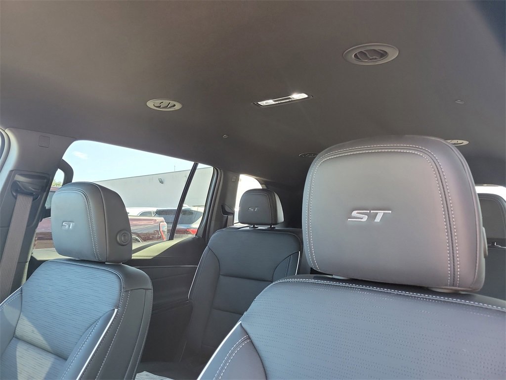 New 2025 Buick Enclave Sport Touring image 27