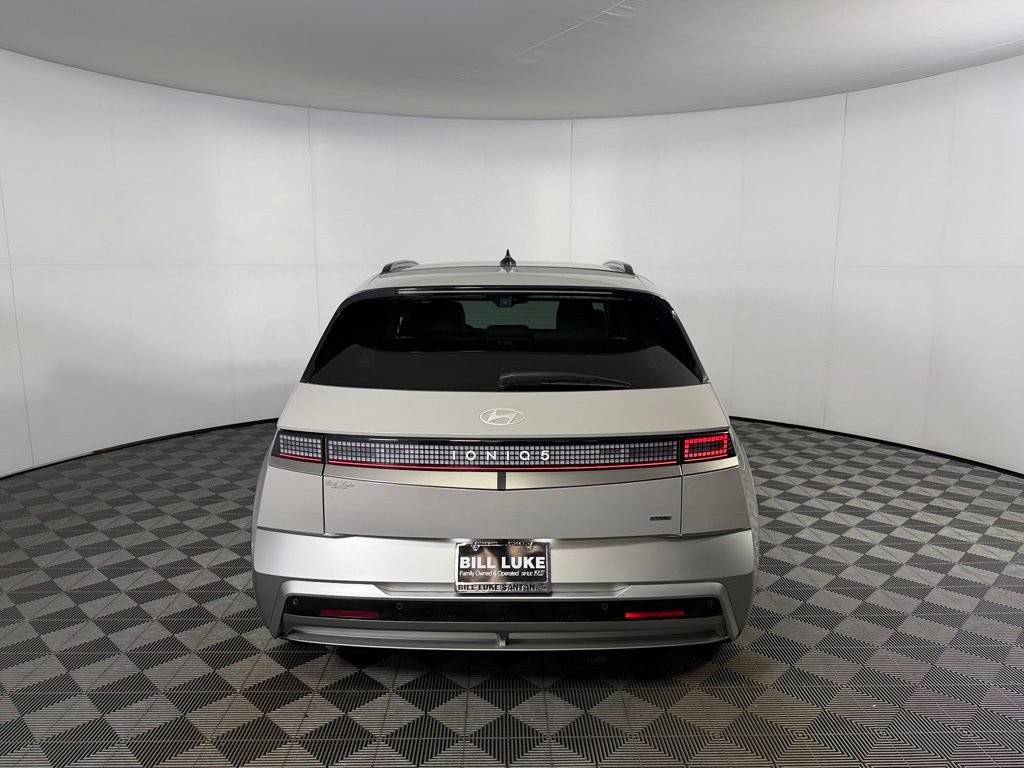 Used 2025 Hyundai Ioniq 5 Limited AWD/4WD image 9