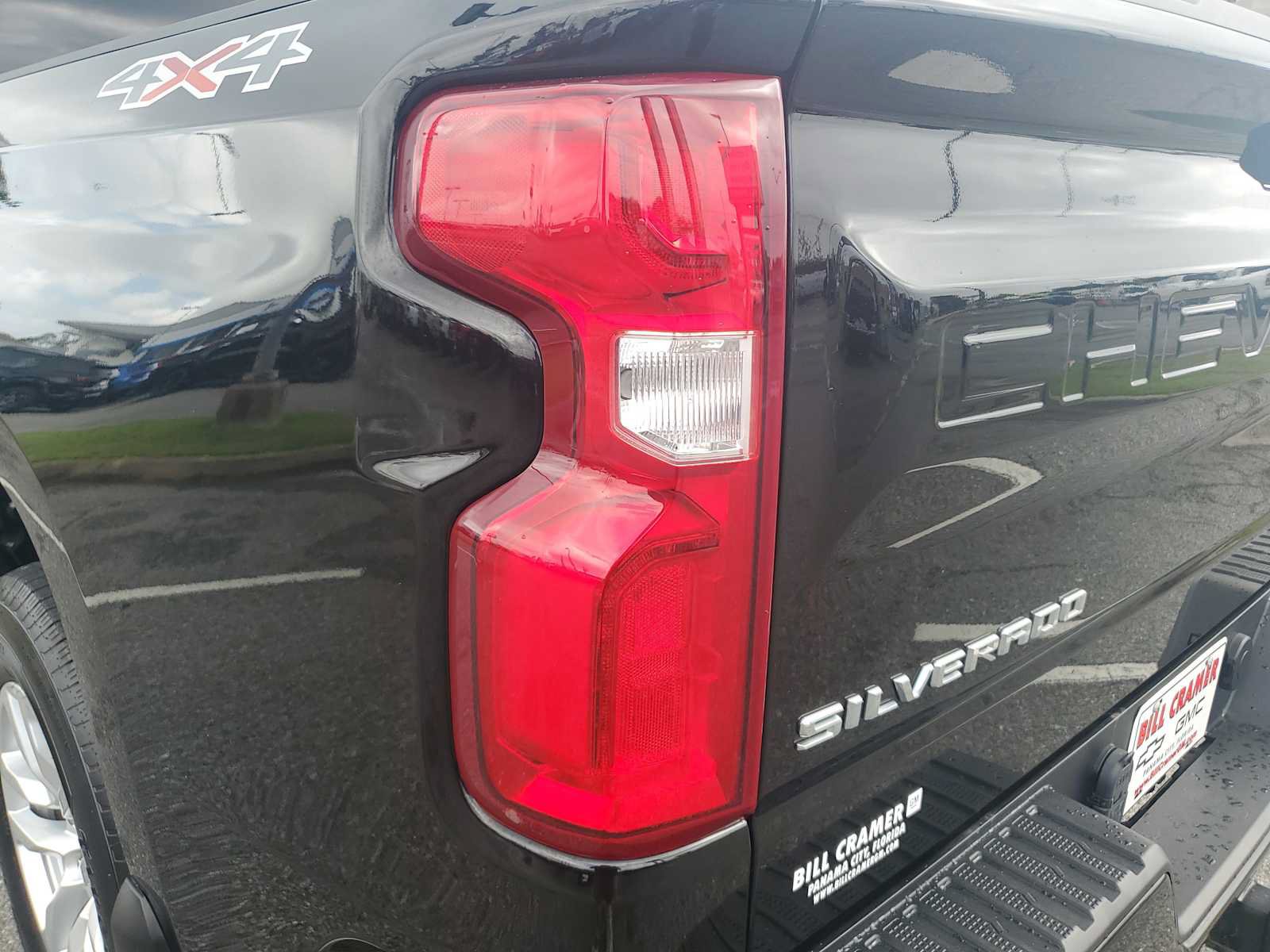 Used 2019 Chevrolet Silverado 1500 RST w/ All-Star Edition AWD/4WD image 4