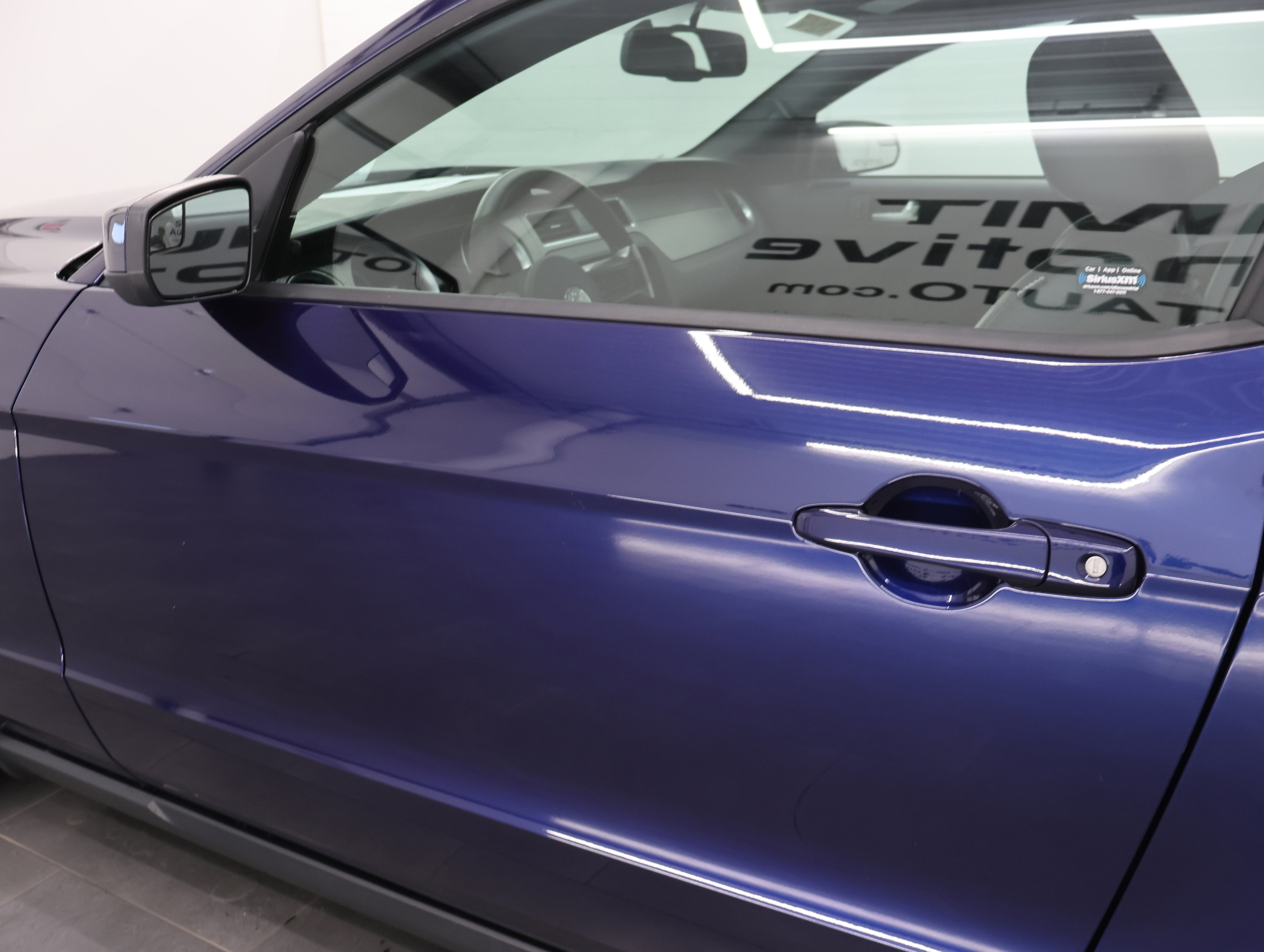 Used 2011 Ford Mustang Shelby GT500 w/ SVT Performance Pkg RWD image 30