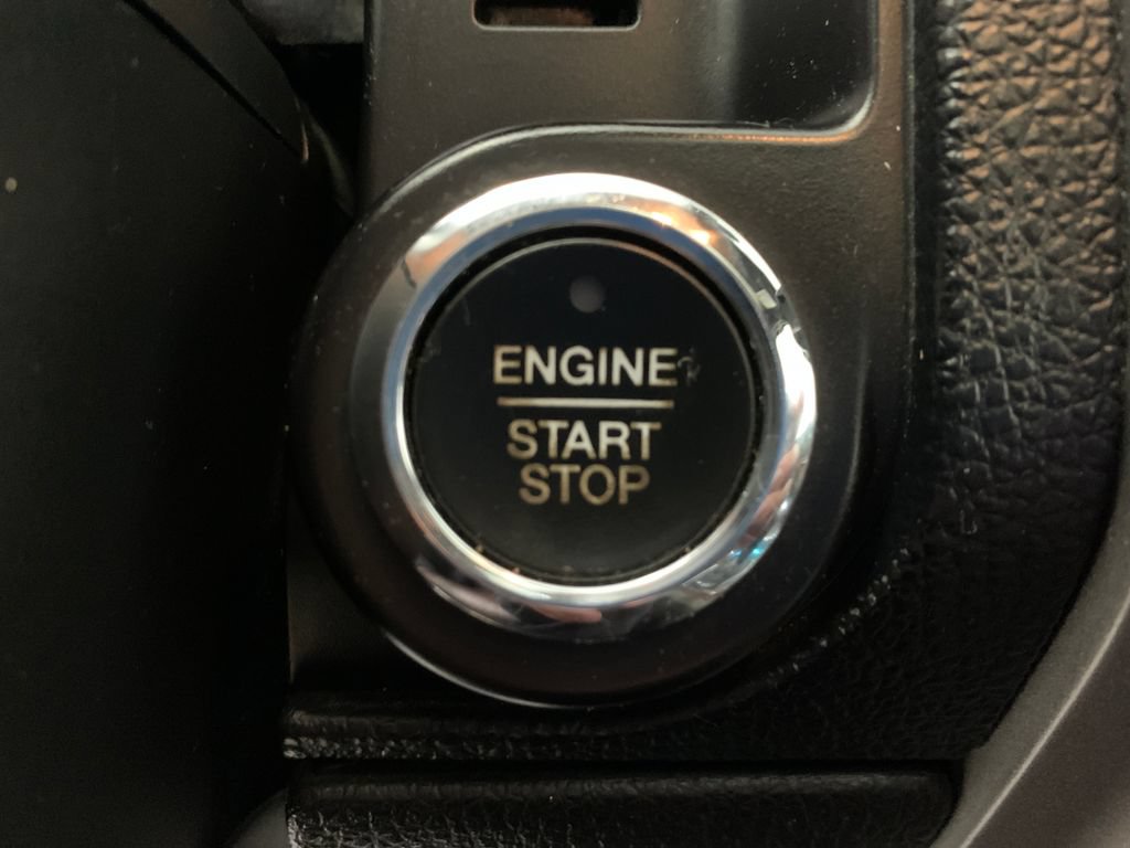 Used 2016 Ford Expedition Platinum AWD/4WD image 17