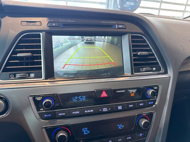 Used 2015 Hyundai Sonata Limited w/ Option Group 05 FWD image 5