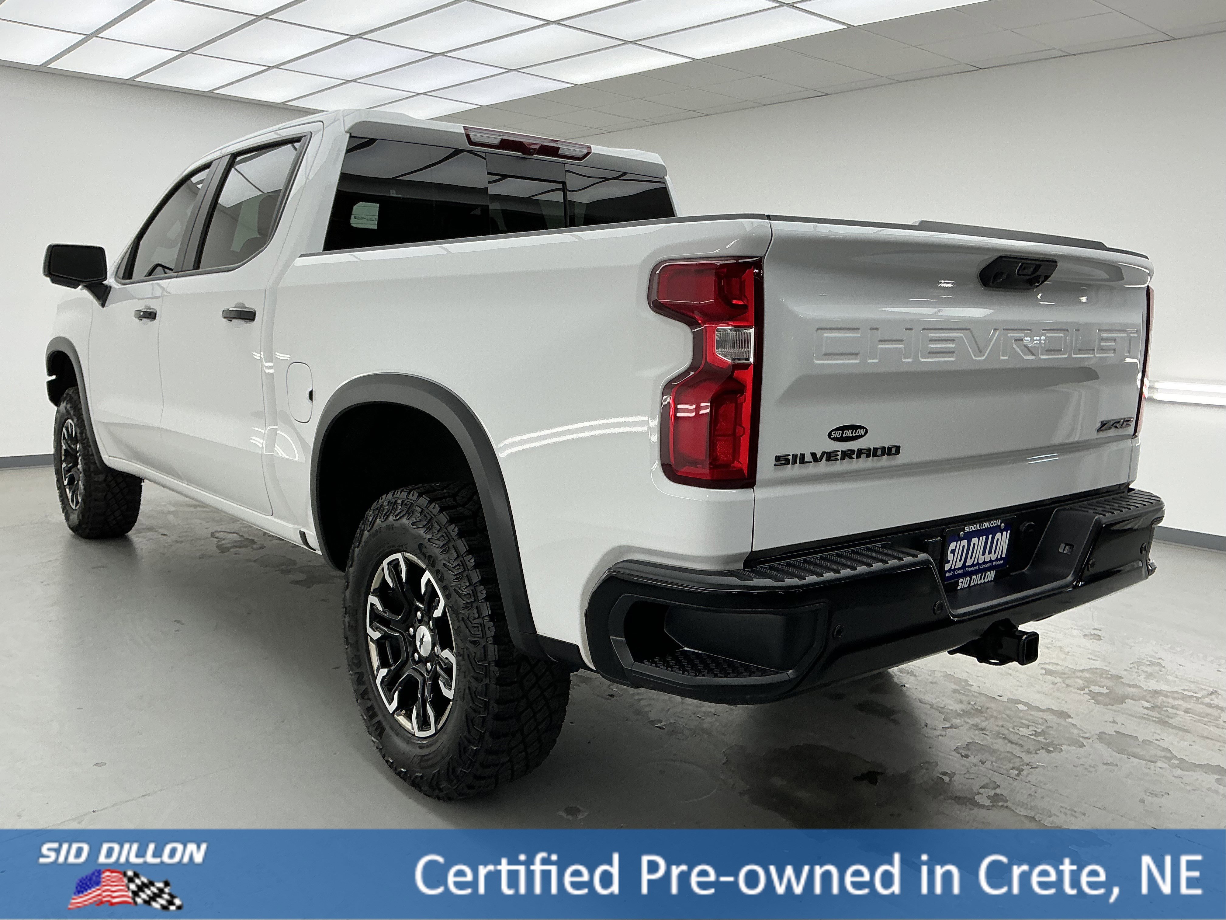 Used 2024 Chevrolet Silverado 1500 ZR2 image 6