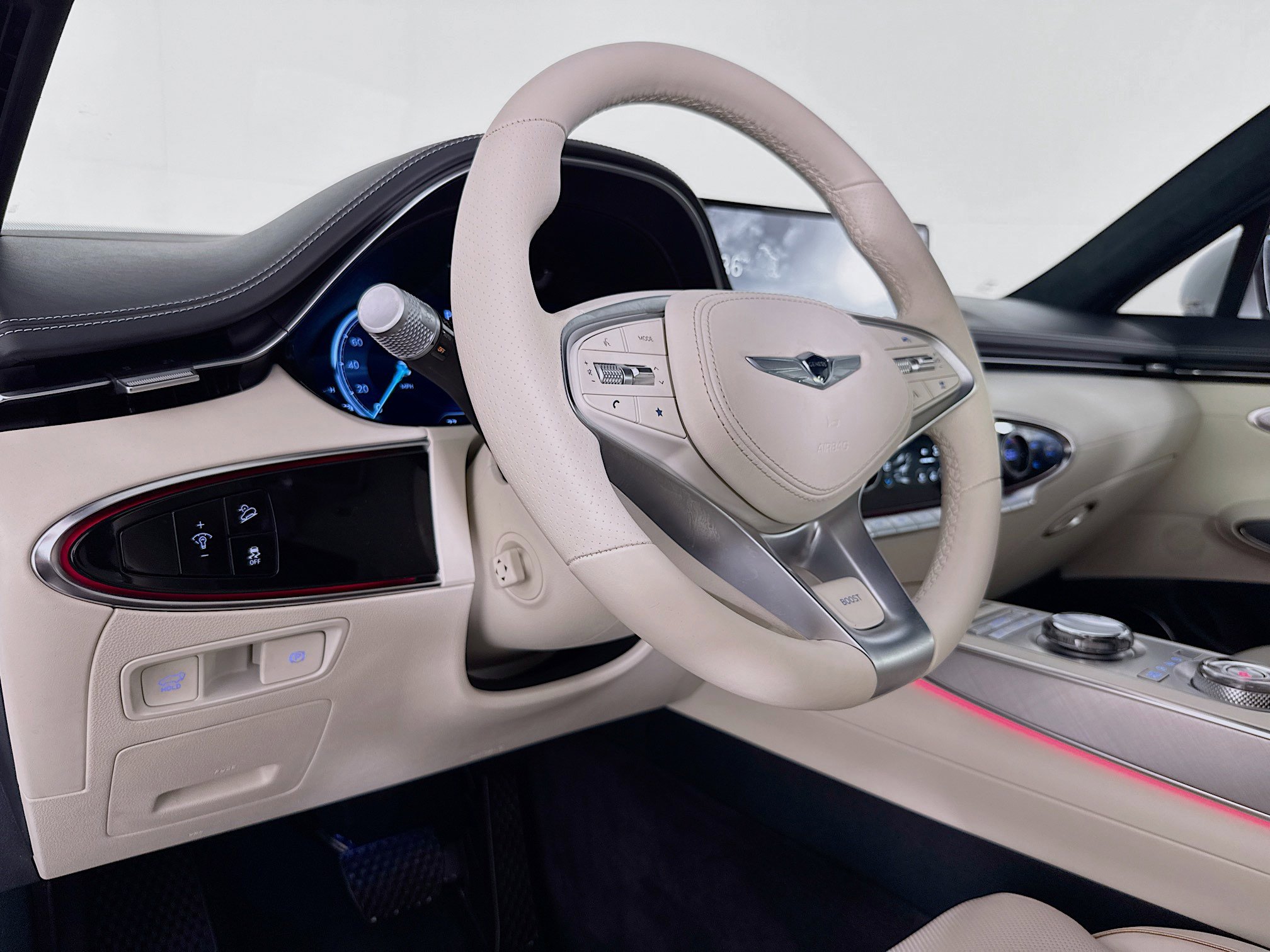 Used 2024 Genesis Electrified GV70 Advanced w/ Prestige Package image 22