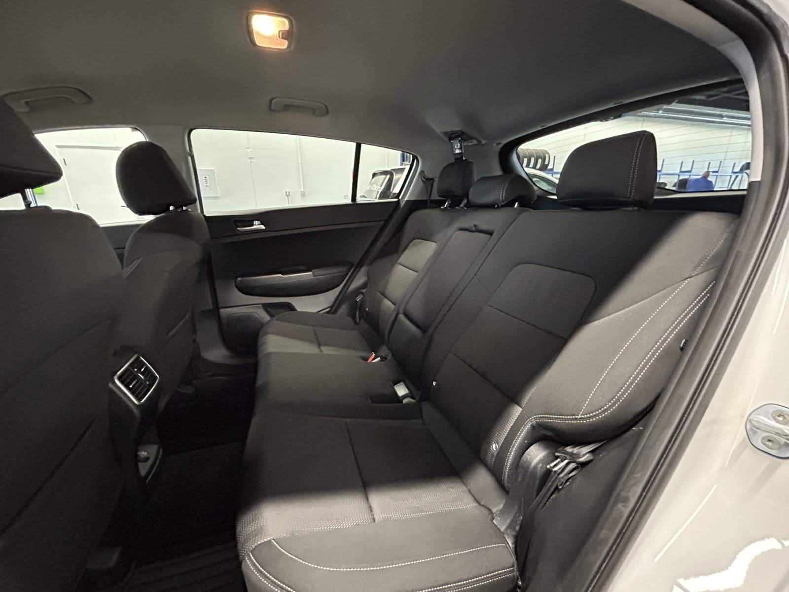 Used 2020 Kia Sportage LX image 14