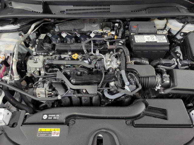 Used 2025 Toyota Corolla LE FWD image 13