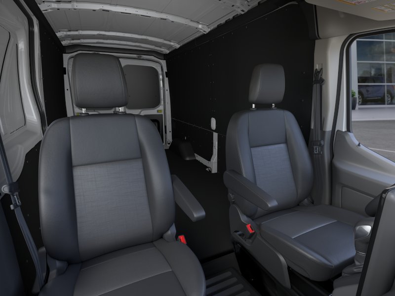 New 2026 Ford Transit 250 148 Medium Roof w/ Load Area Protection Package RWD image 43