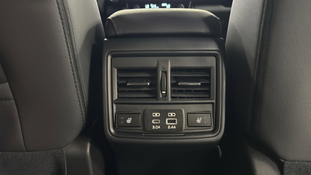 New 2026 Subaru Outback Limited AWD/4WD image 36
