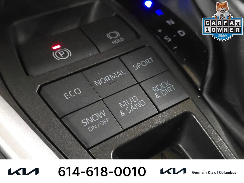 Used 2023 Toyota RAV4 LE image 31