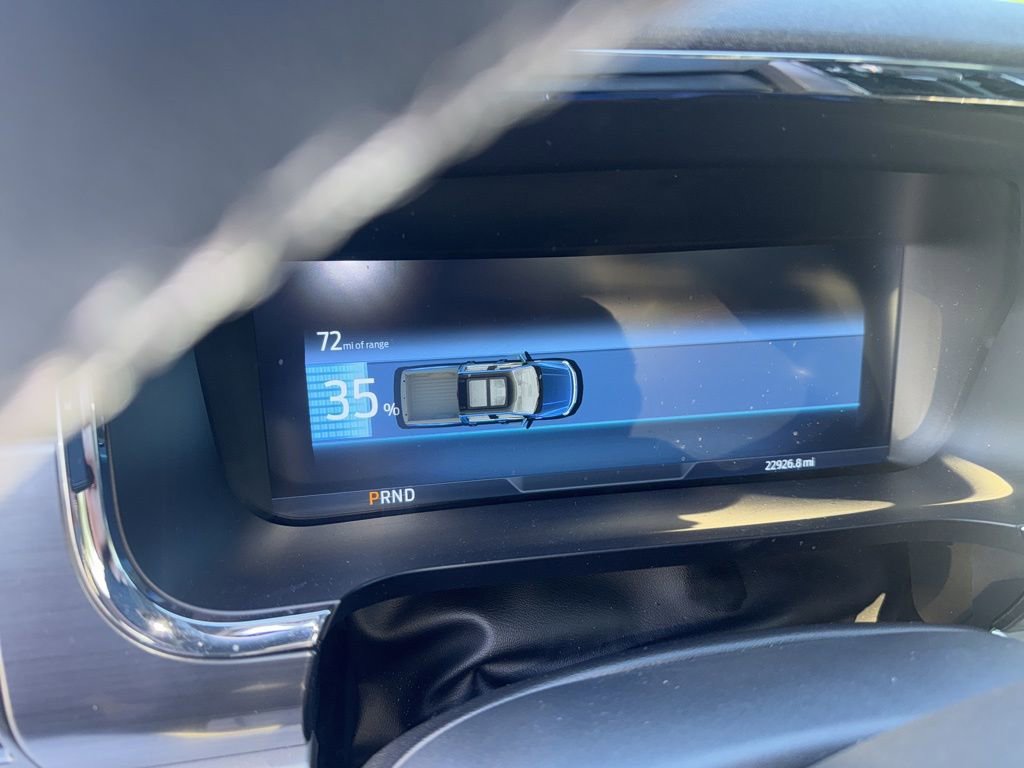 Used 2023 Ford F150 Lightning XLT image 9