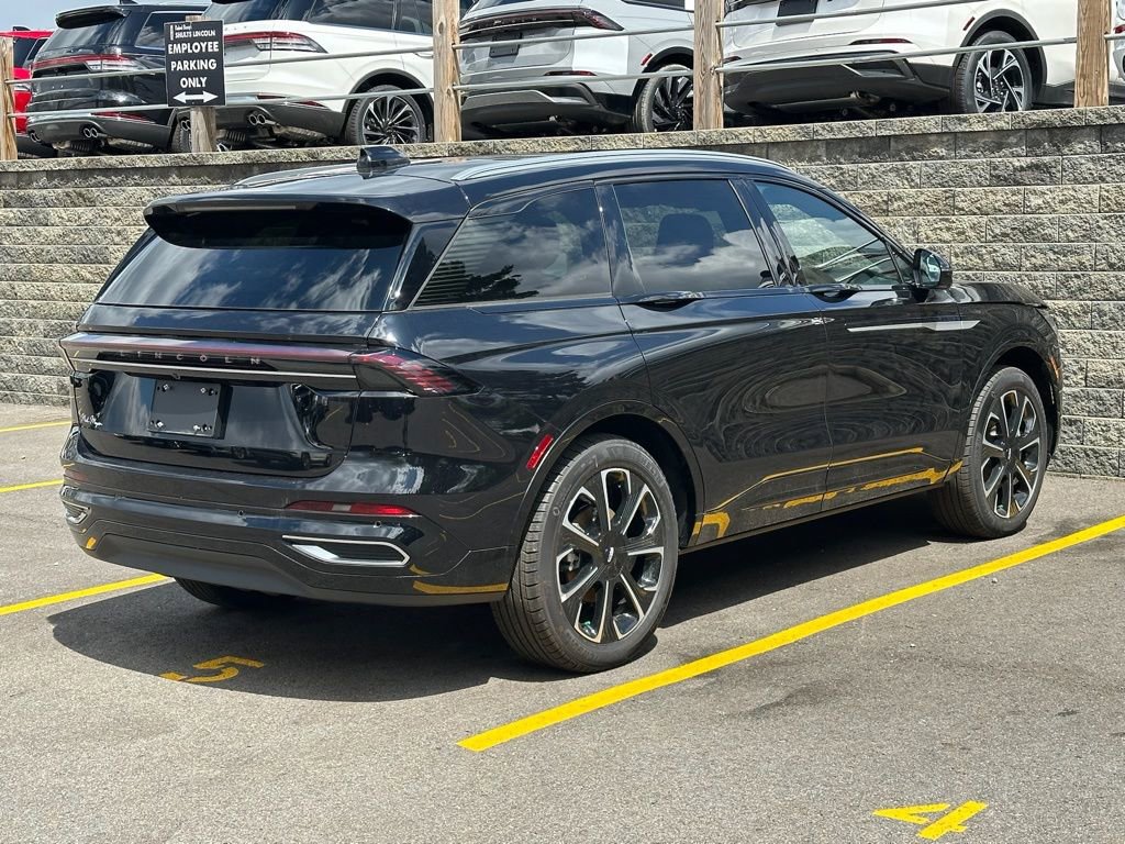 New 2026 Lincoln Nautilus Reserve AWD/4WD image 33