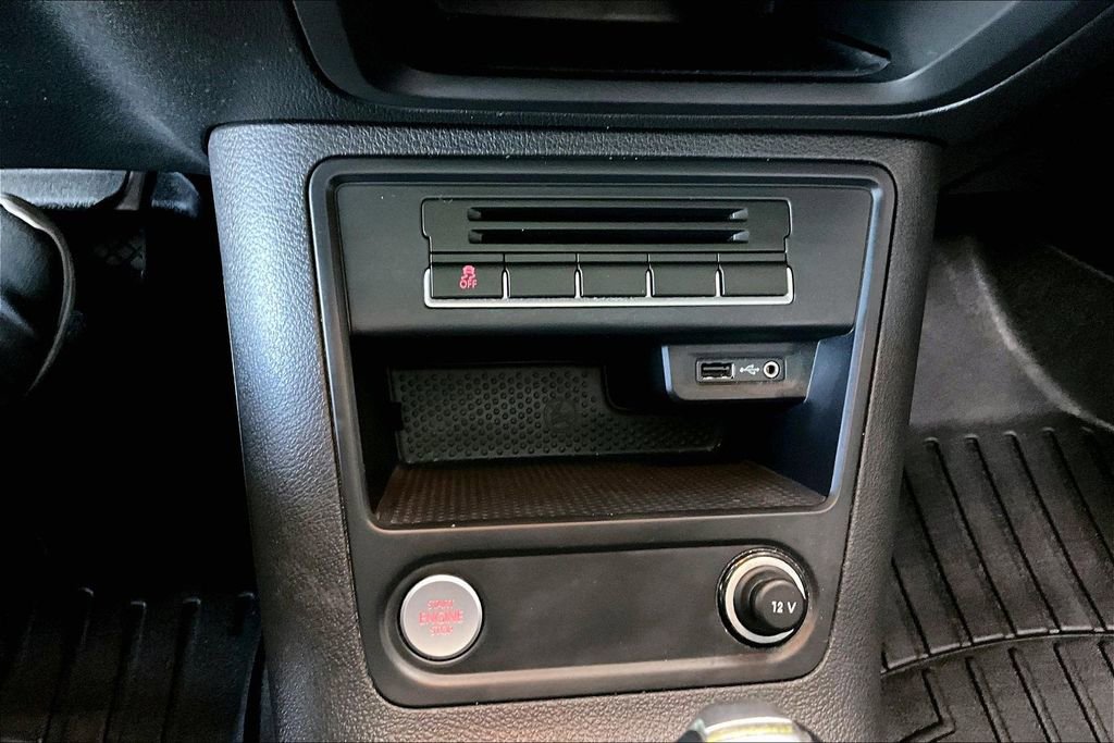 Used 2017 Volkswagen Tiguan Wolfsburg Edition image 15