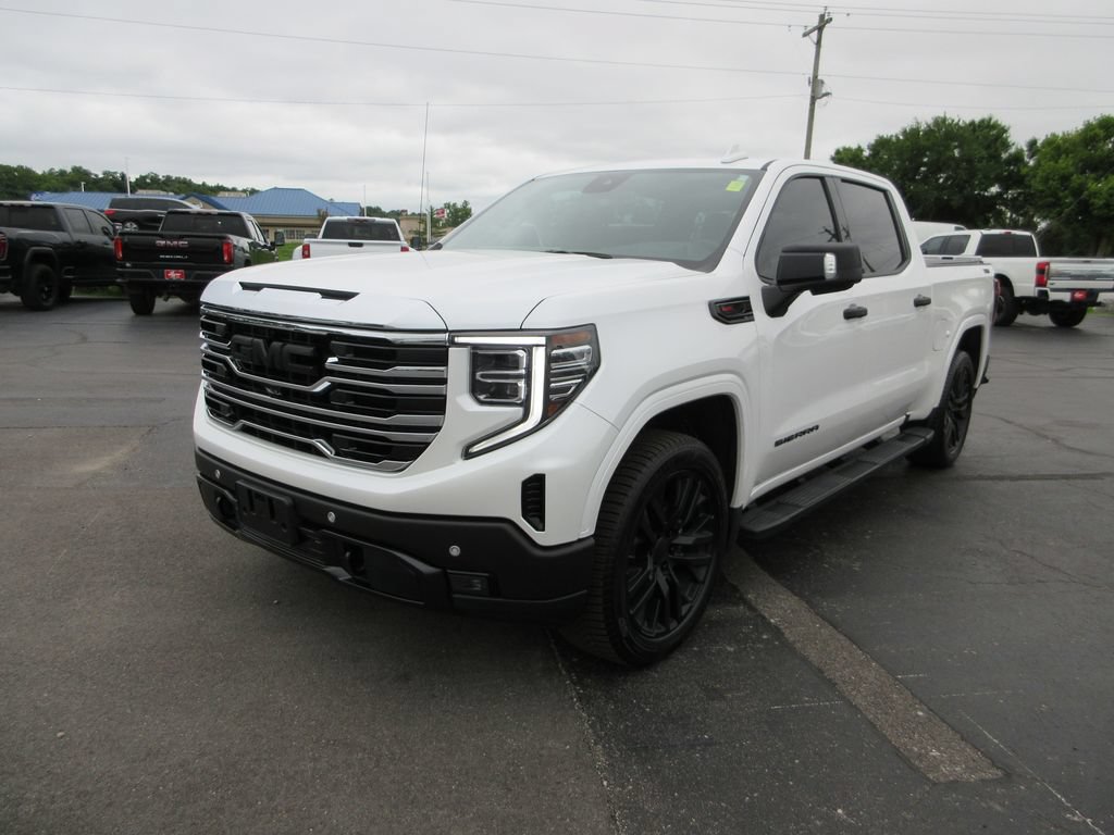 Certified 2023 GMC Sierra 1500 SLT w/ SLT Premium Plus Package AWD/4WD image 13