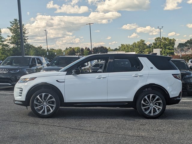 New 2025 Land Rover Discovery Sport Dynamic SE image 5