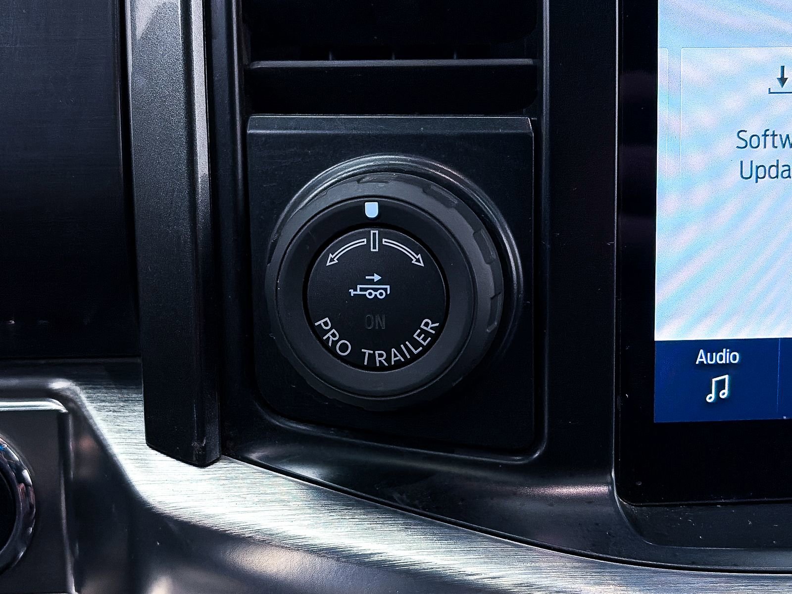 Used 2023 Ford F150 Lariat w/ Equipment Group 502A High image 28