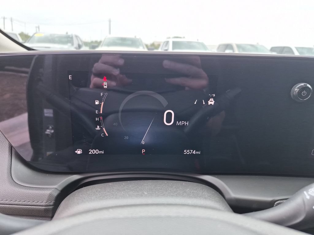 Certified 2026 Buick Encore GX Preferred w/ Advanced Technology Package FWD image 26