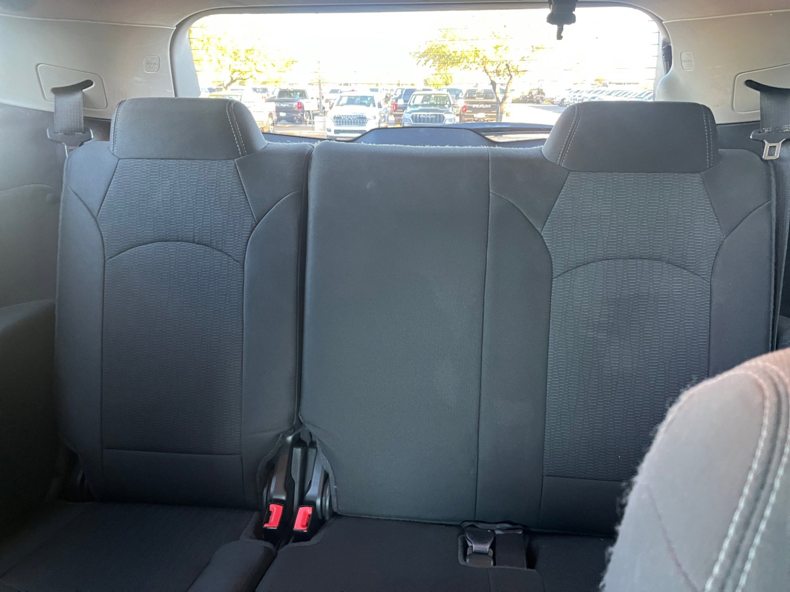 Used 2017 Chevrolet Traverse LT image 17