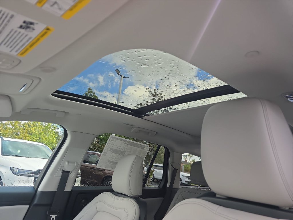 New 2027 Lincoln Aviator Reserve RWD image 22