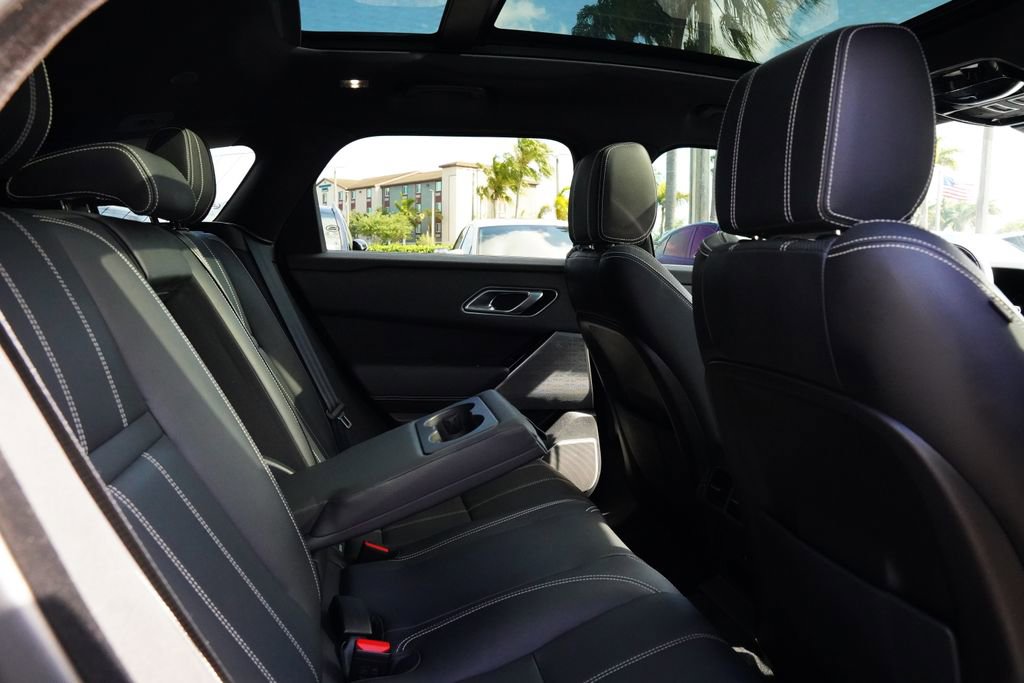 Used 2021 Land Rover Range Rover Velar R-Dynamic S AWD/4WD image 19