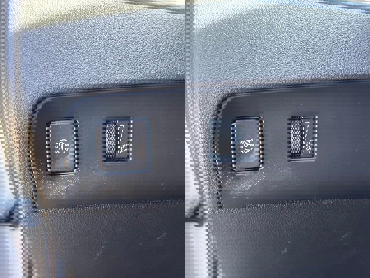 Used 2023 Buick Enclave Essence w/ Sport Touring Edition image 30