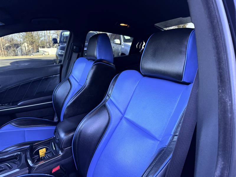 Used 2017 Dodge Charger R/T Scat Pack RWD image 24