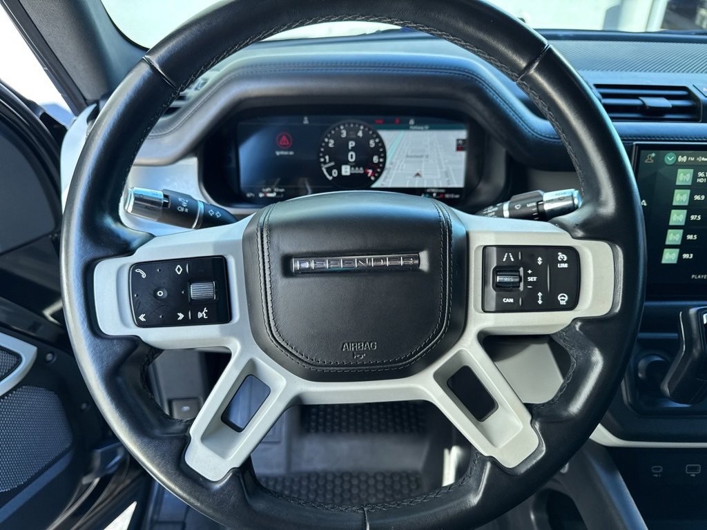 Used 2022 Land Rover Defender 110 XS Edition image 3
