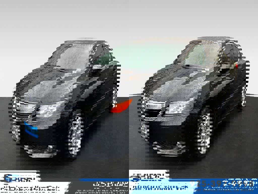 Used 2015 Acura ILX w/ Technology Package FWD image 1