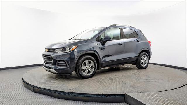 Used 2021 Chevrolet Trax LT image 2