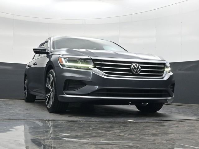 Used 2021 Volkswagen Passat 2.0T SE image 26
